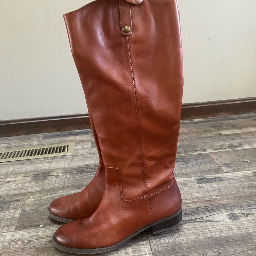 Leather boots